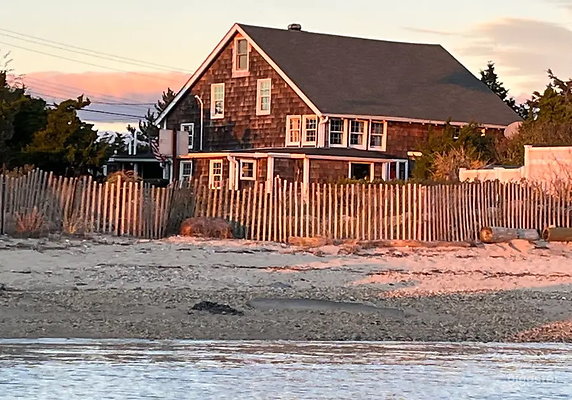 Beach House Oak Beach