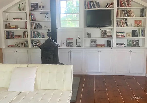 Wine Country  Peconic