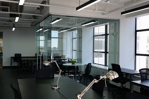 bond collective  18304